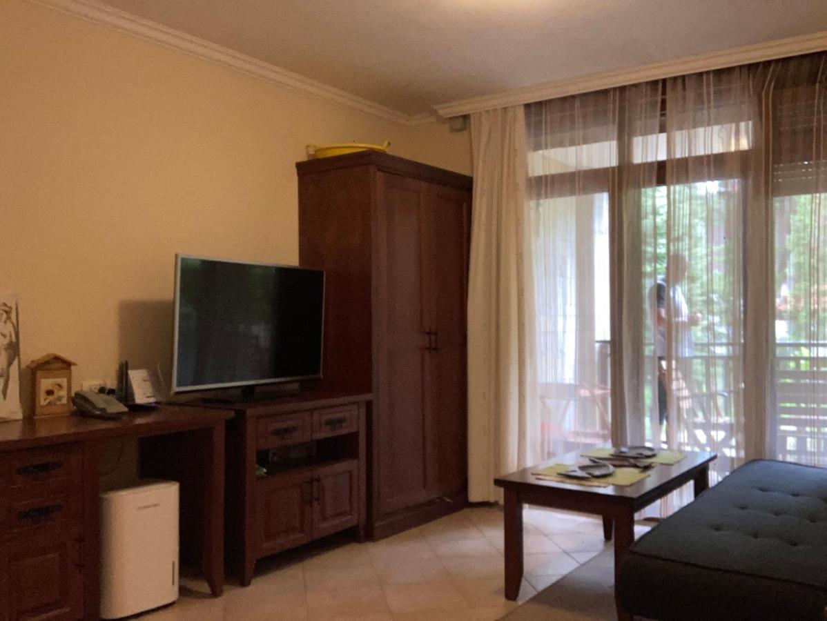 Lovely Apartment Santa Marina Sozopol Exterior foto