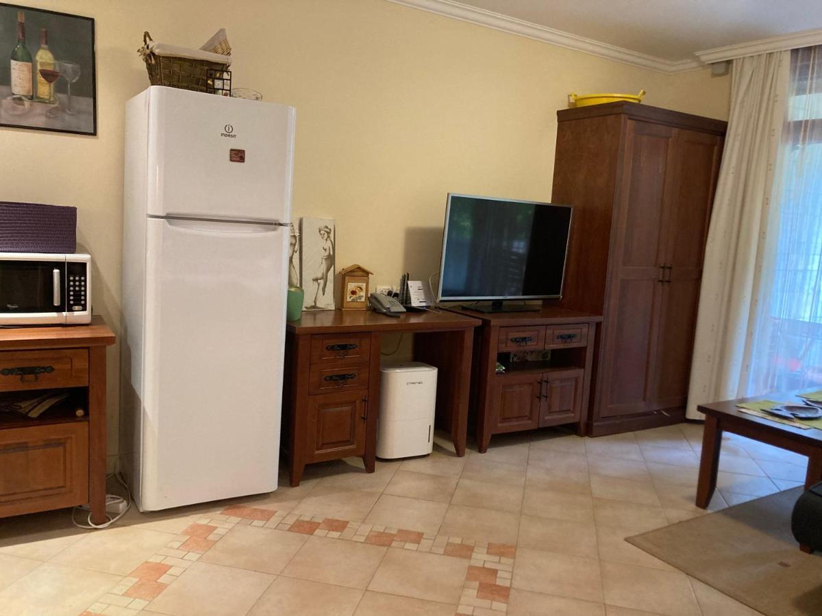 Lovely Apartment Santa Marina Sozopol Exterior foto